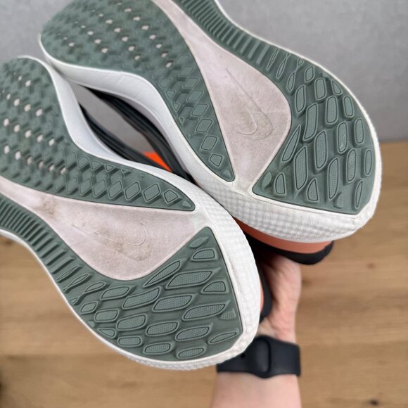 Nike Womens Winflo 9 Road Running Shoes Size 11 Black Peach Pink Active Athletic - Picture 13 of 16